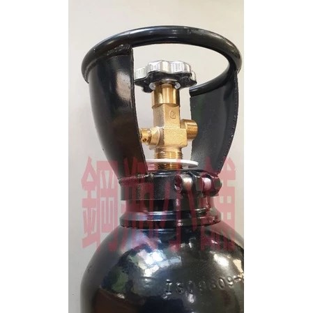 ╭☆°鋼瓶小舖” 全新10L鋼瓶附鐵製提把(已灌氧氣)~純氧包魚氧氣 氮氣 氬氣 二氧化碳 氦氣均適用